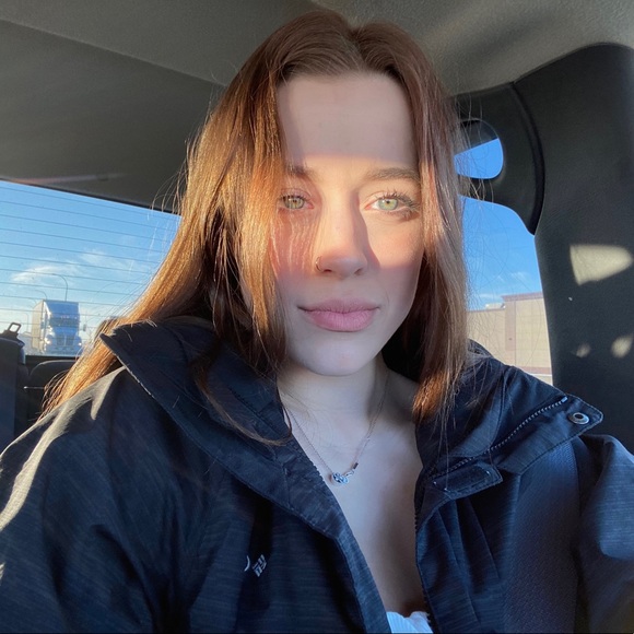 Meet your Posher, Chantel - Picture 2 of 5